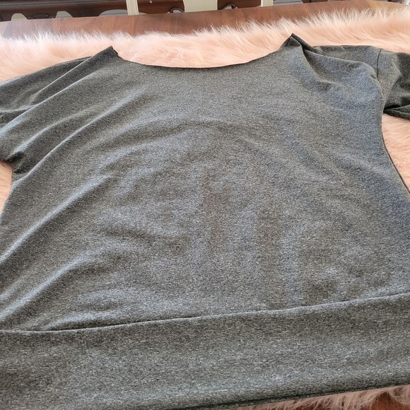 Faux-Rhinestone Studded Skull One Shoulder Sweatshirt from Mansilifei - Picture 5 of 7